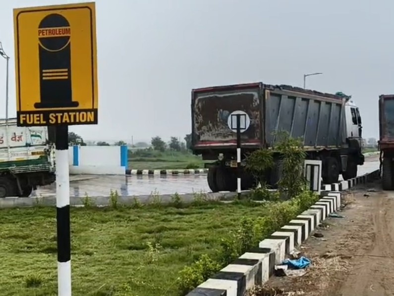 बख्तियारपुर-मोकामा फोरलेन पर दर्दनाक हादसा, SI की पत्नी ने इलाज के दौरान तोड़ा दम